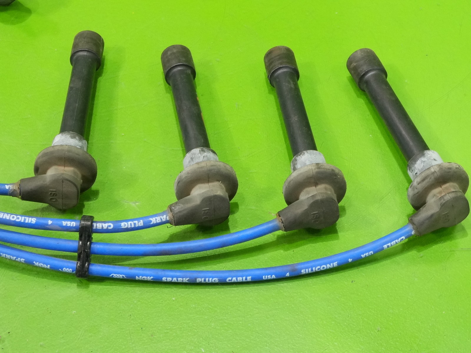 92-95 96-00 Civic D15 D16 NGK silicone spark plug wires cables blue del Sol