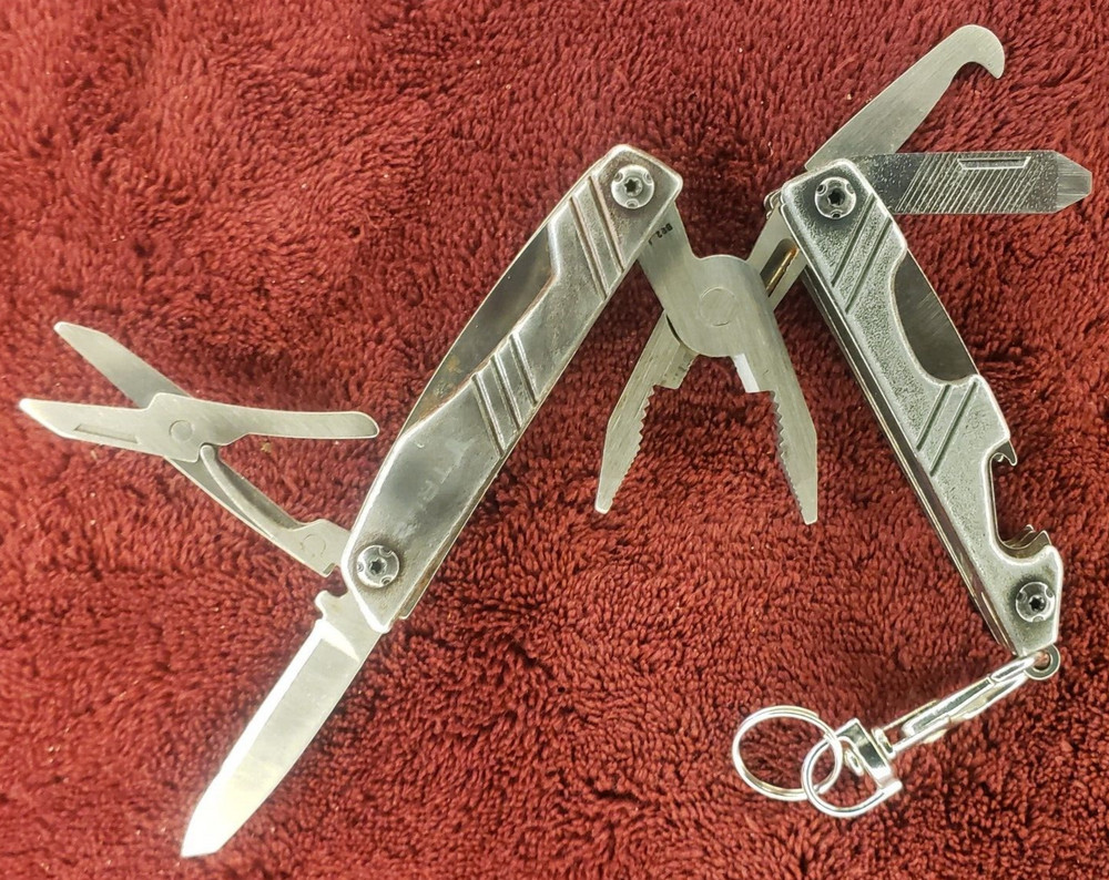 True utility Pocket Multi Tool BG22J