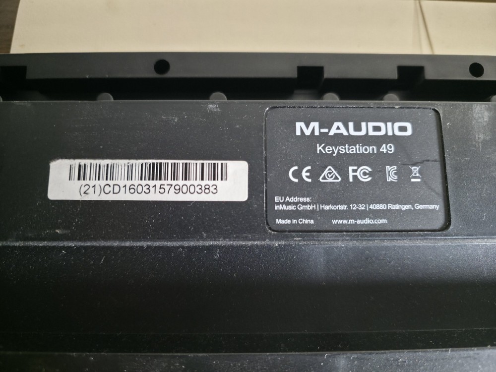 M-Audio Keystation 49-ES USB MIDI Controller Keyboard Black