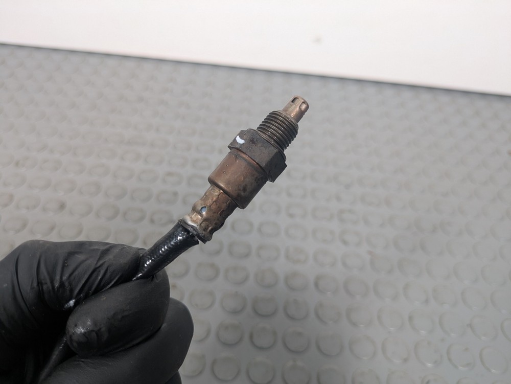 YAMAHA YZF R1 Lambda probe sensor RN49 2CR 2017-2019 30293426