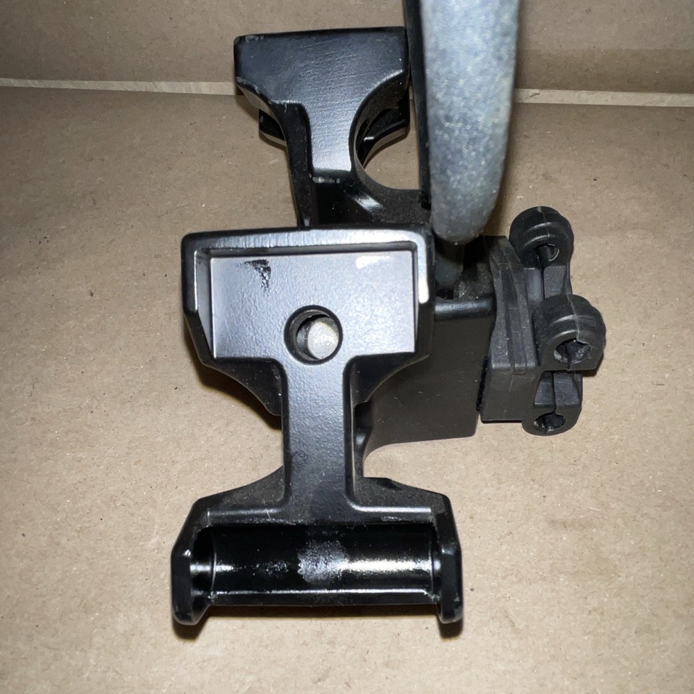 Bear X CATALYST 420 CROSSBOW - Replacement RISER & BOLTS