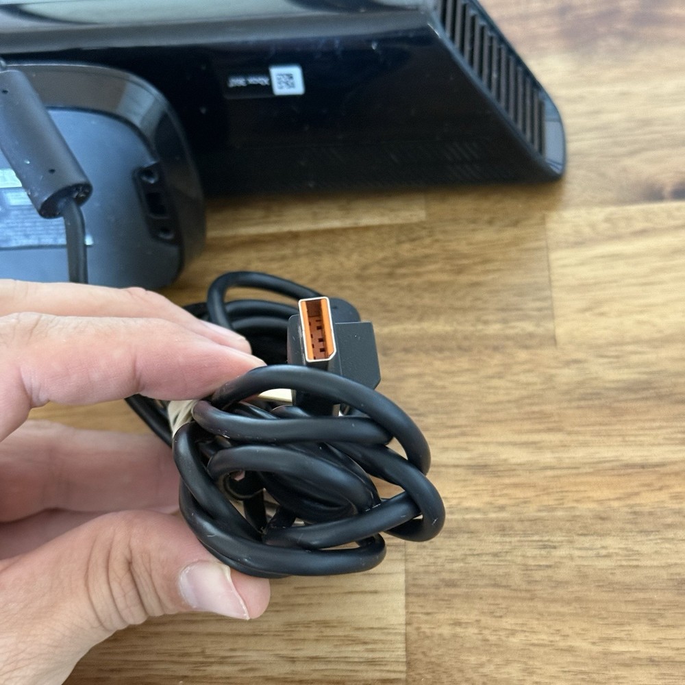 OEM Microsoft Xbox 360 Kinect Motion Sensor Bar + Kinect Adventures! Complete