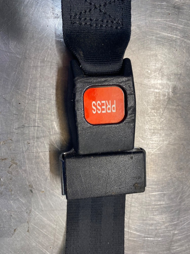 Quantum hd seatbelt with brackets (SR/2)