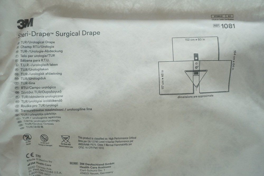 Case/8 pack, 3m Surgical Steri-Drape Urological REF 1081 EXP 10/2025