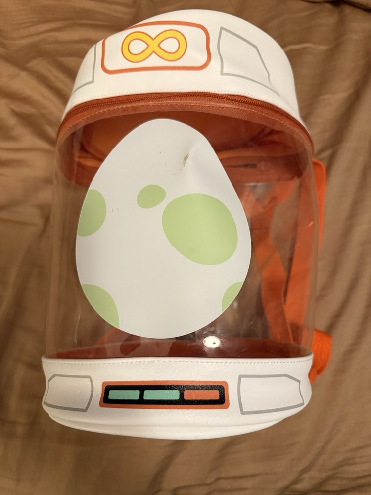 Pokémon Go Egg Incubator Backpack