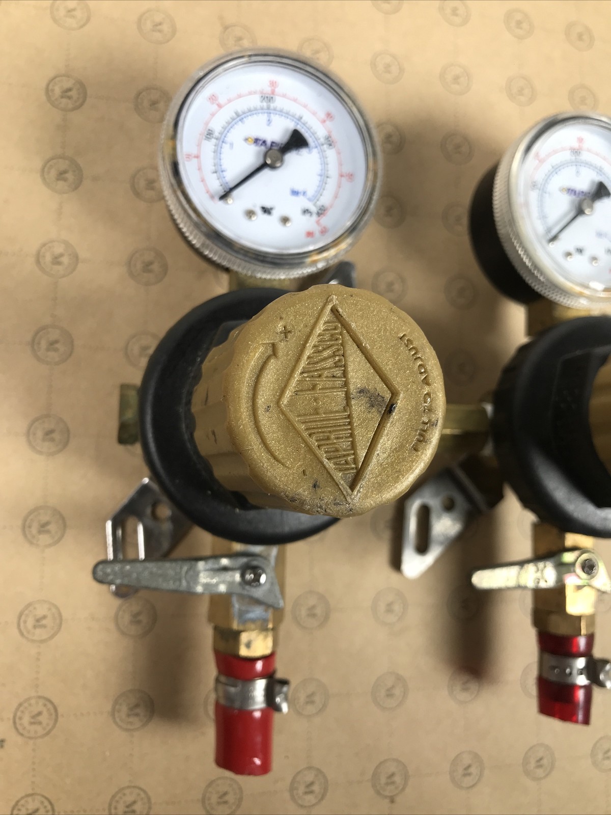 Taprite Dual Pressure Co2 Beer Soda Regulator 5740 Excellent