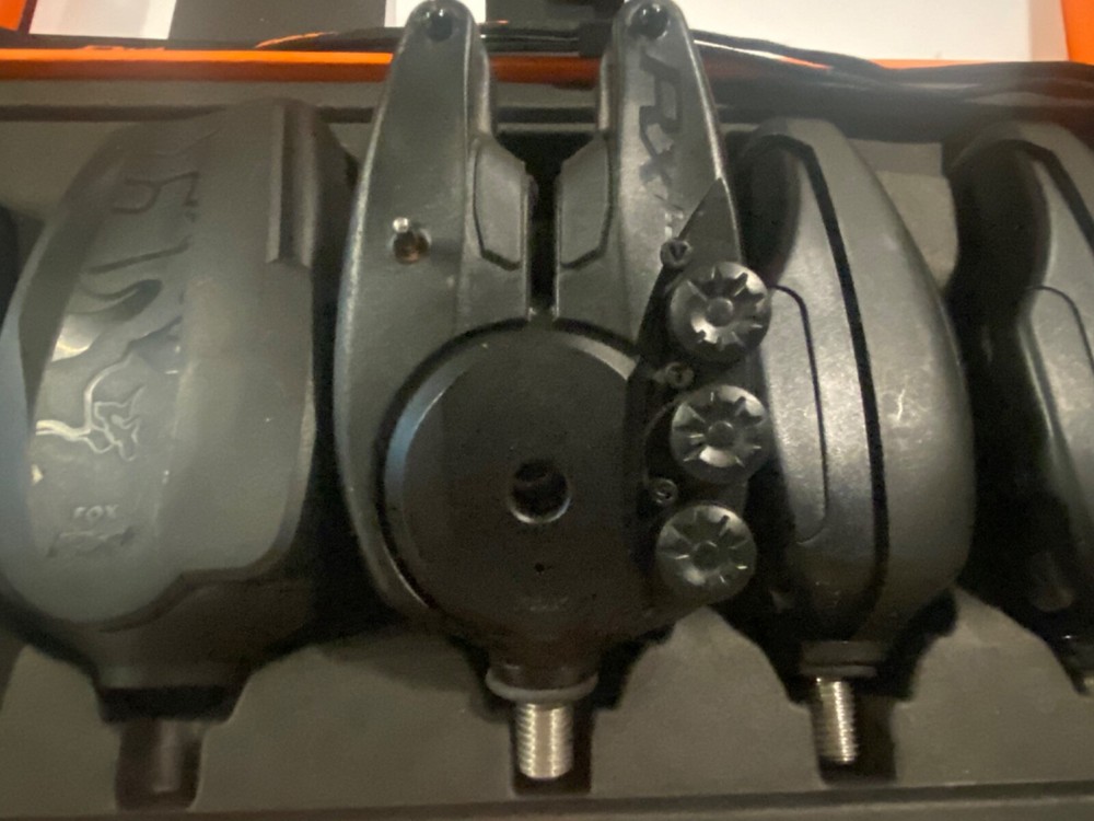 Fox Micron RX+ bite alarms with receiver