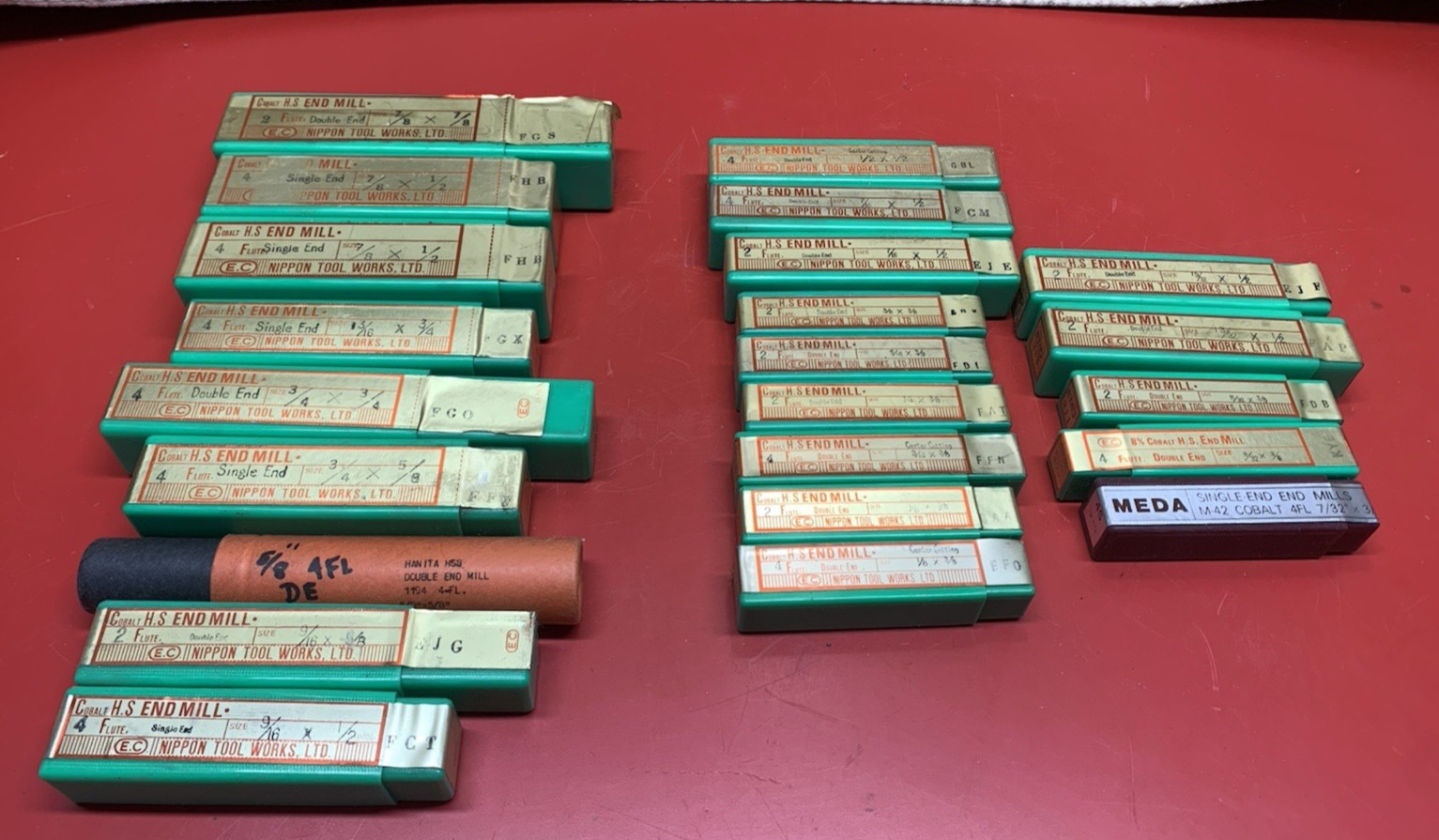 Lot of 23  2 & 4 Flute Cobalt End Mills 7/8" to 7/32" (NOS) Bridgeport Mill