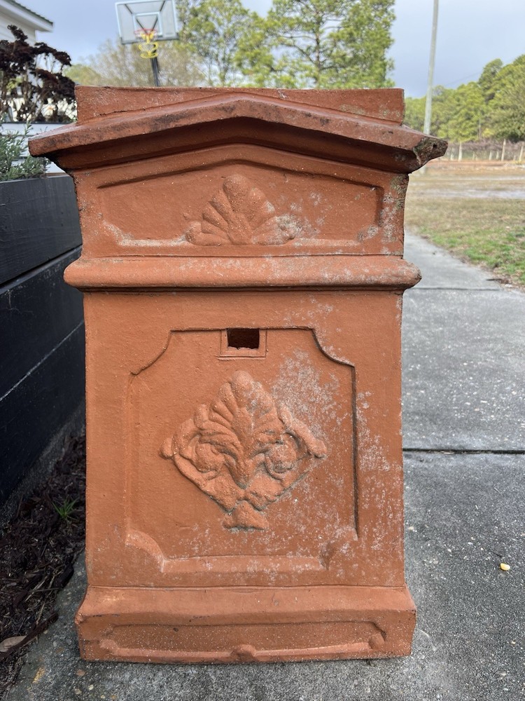 ANTIQUE 19th CENTURY TERRA COTTA CHIMNEY