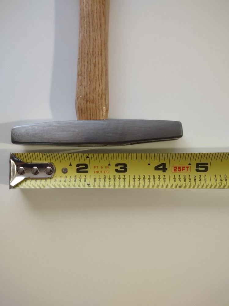 Magnetic 5OZ Smooth Face Tack Hammer
