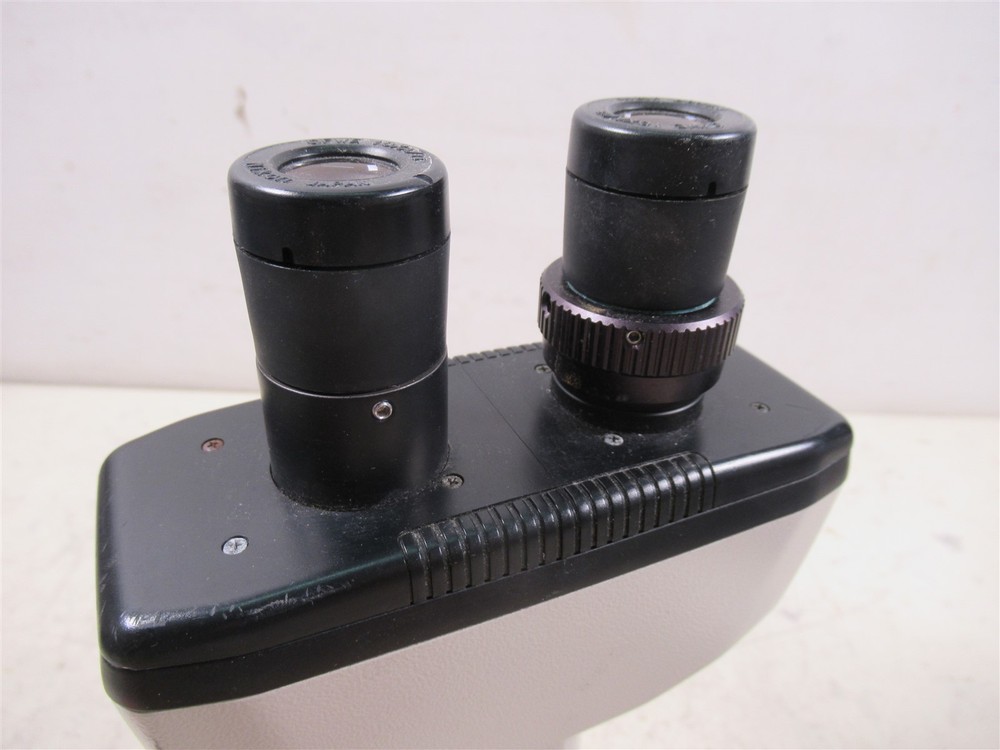 Nikon TMS Binocular Microscope Head with 2 Eyepieces 10X Inverted Microscope