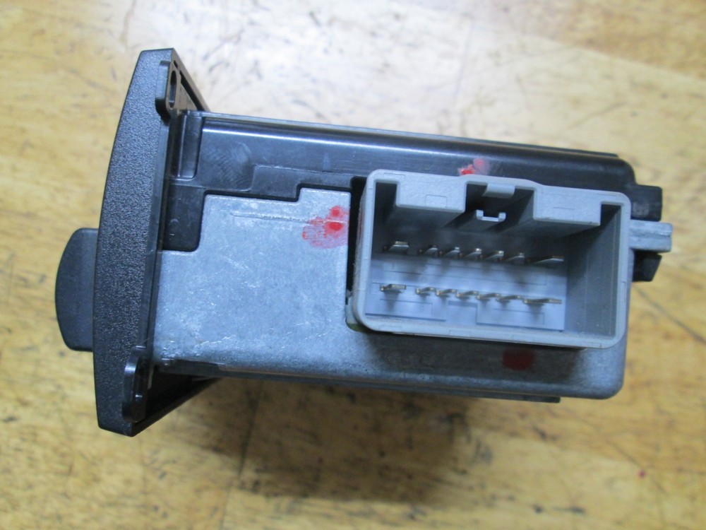 2011-2014 FORD EXPEDITION Trailer Brake Controller Dash Mounted DL14-2C006-AA