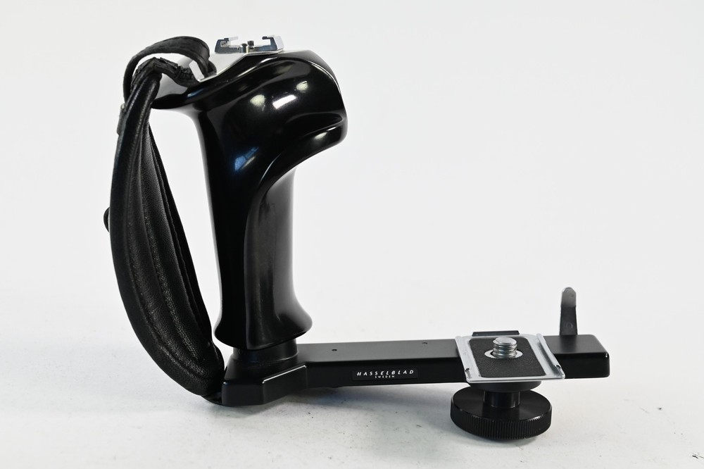 Hasselblad Flash Bracket Left Hand Grip #G256