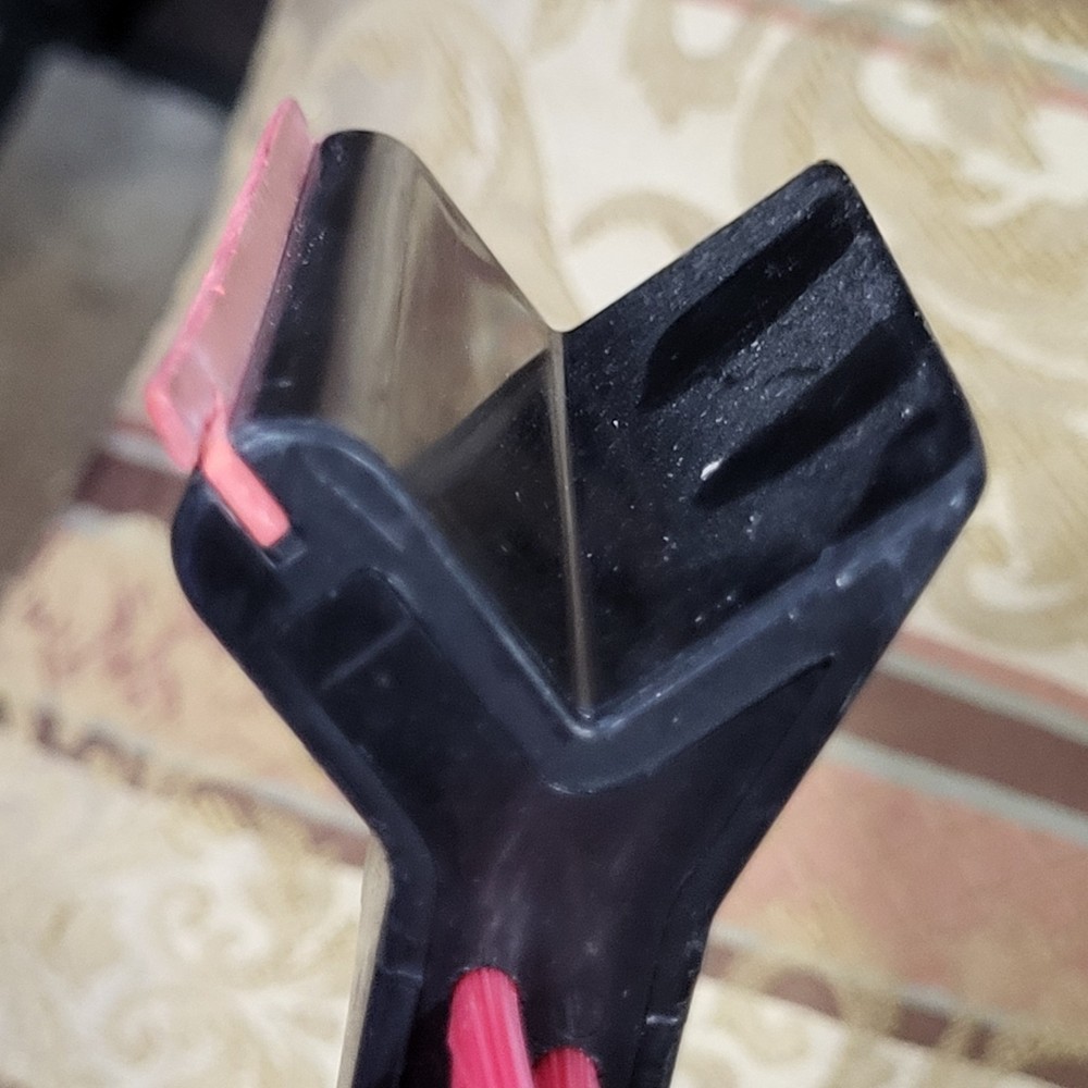 Totes 3-in-1 Ice Scraper/Snow Brush/Squeegee (7" × 5")