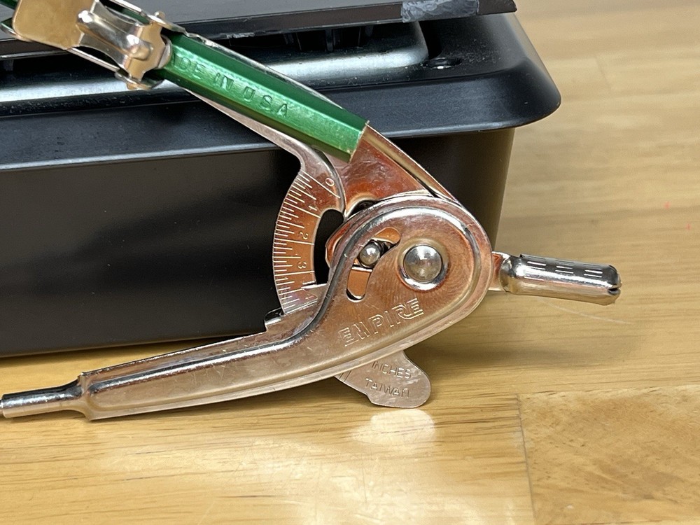 Vtg Protractor School Math Drafting Compass Instrument Clamp Pencil Style Empire