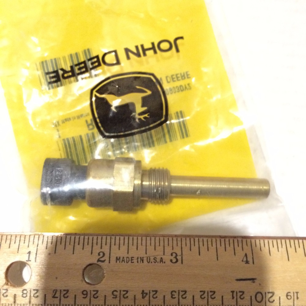 Genuine John Deere  OEM Temperature Sensor, Part # RE65836   NEW