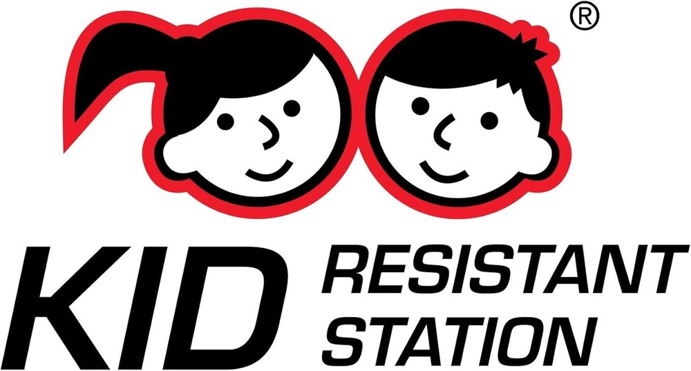 Effective Child-Resistant Mouse Trap - Includes 1 Refillable Station & 8 Refills