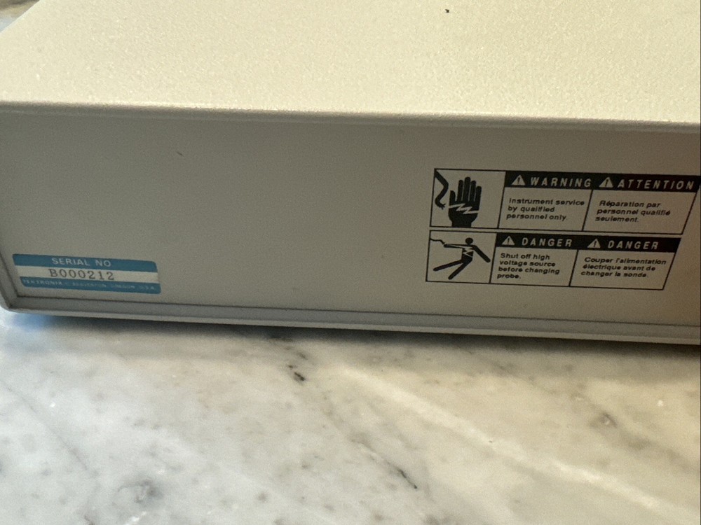 Tektronix A6905S Optical Isolation Transmitter System