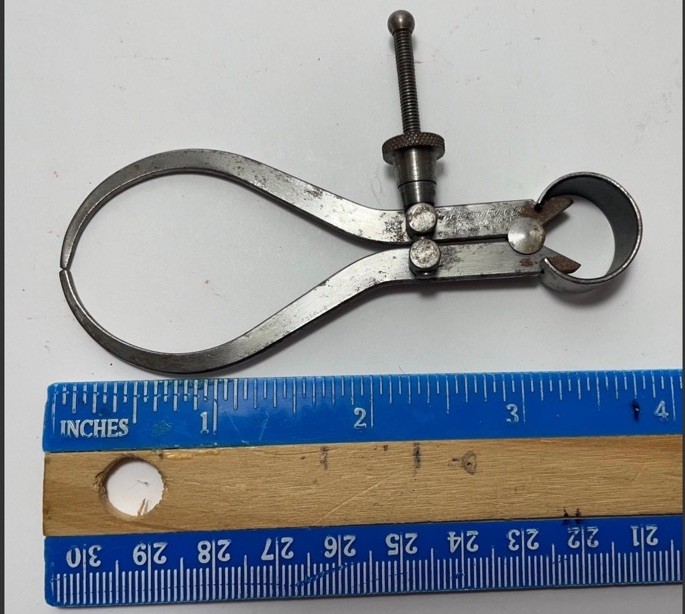 VTG Lufkin Rule Co 4” Toolmakers Round leg Spring Outside Caliper