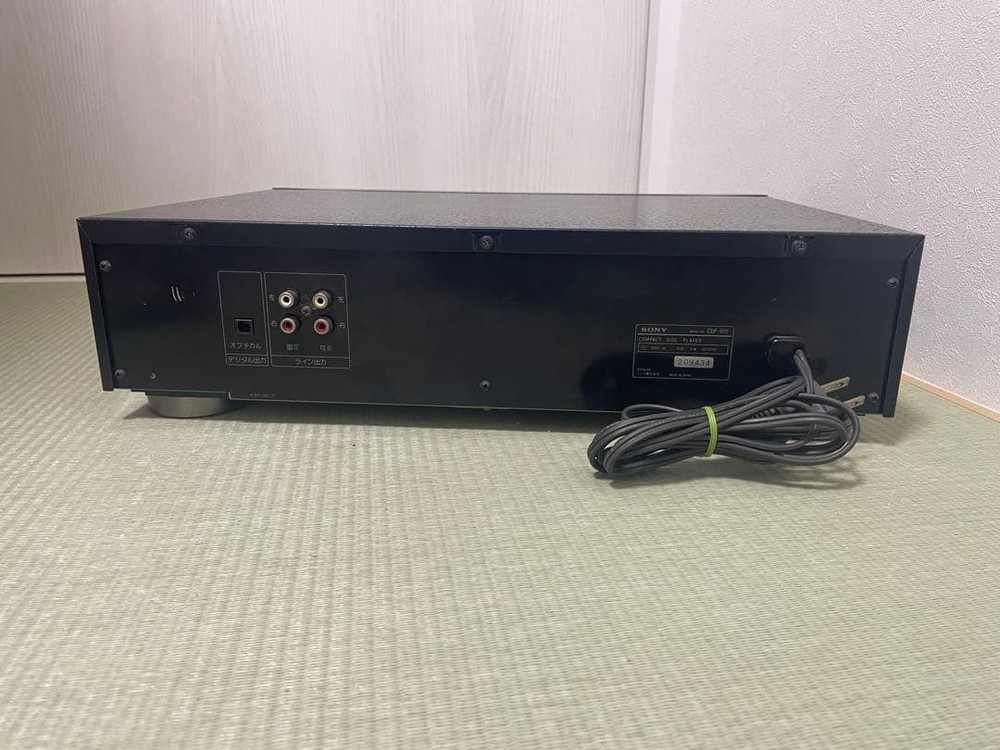 SONY CDP-970 CD player with remote control 1st generation Esprit CD player Japan