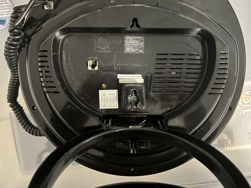 Vintage Kiss Dial Phone Longwood Industries 1998