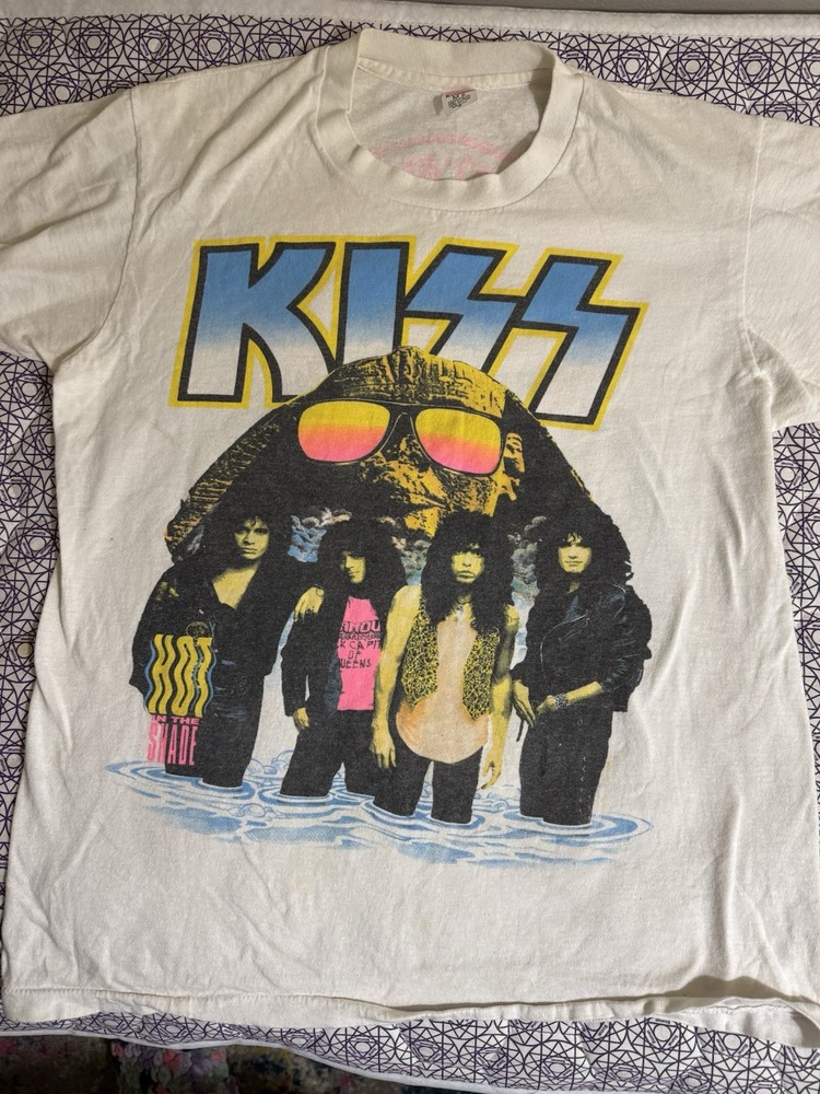 KISS Hot In The Shade 1990 Tour Shirt Authentic Vintage medium