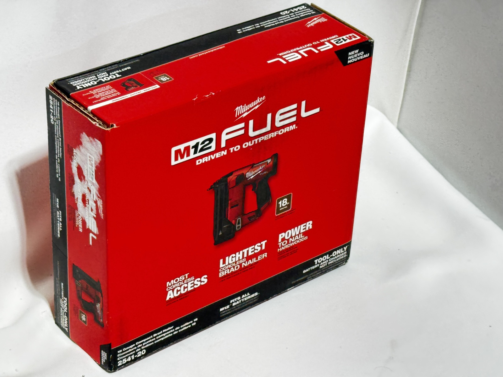 Milwaukee 2541-20 M12 FUEL 12V 18 Gauge Compact Brad Nailer - Bare Tool