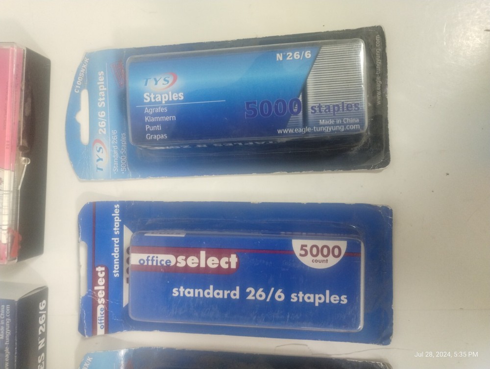 7 boxes - Standard Staples (26/6) - 5000 Count Chisel Point Staples READ!
