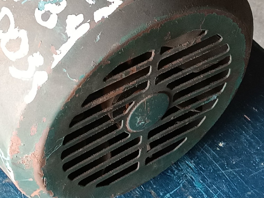 Reliance - Duty Master AC Motor, Label Unreadable, Base Mount, Keyed Shaft