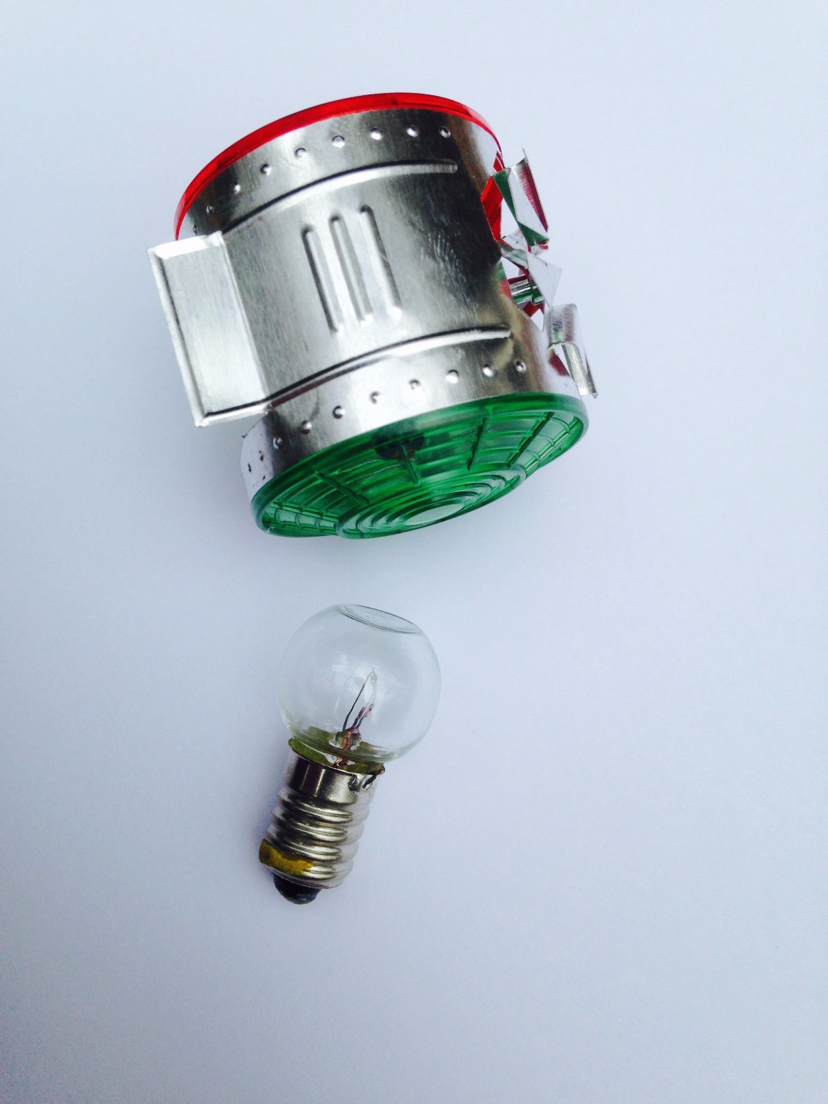 Lionel 394-37 Beacon Top with 461 Dimple Bulb Free shipping