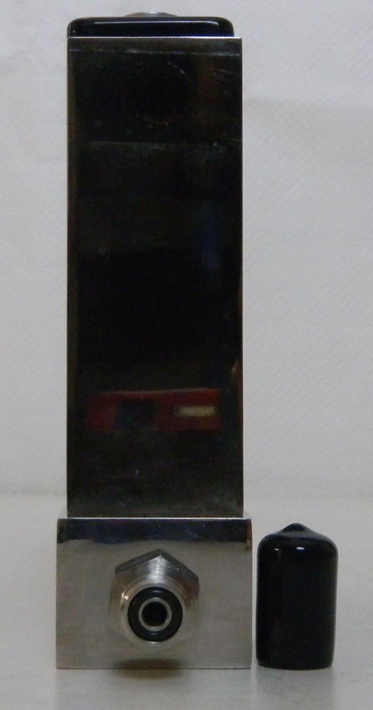 Unit UFC 2550 Mass Flow Controller, Gas- N2, Range- 3000sccm, Used