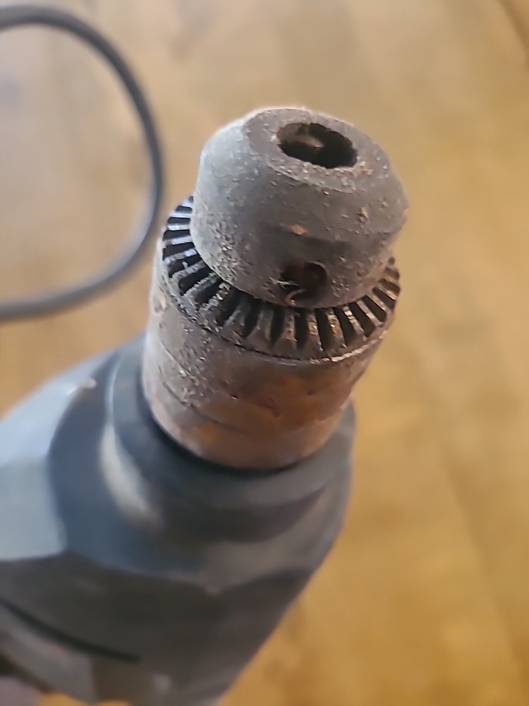 3/8” Drill By BLACK & DECKER 2 Way Level, Tested, Variable Speed, Electric Cord