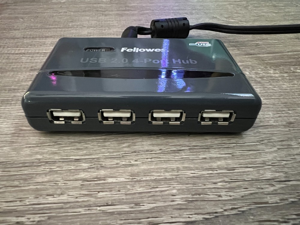 Fellowes USB 2.0 4-Port Hub 99467