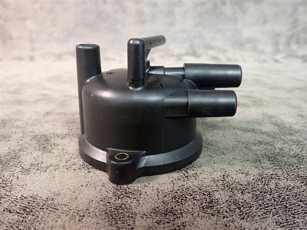 NEW WVE 5D1099 Distributor Cap (SS47)