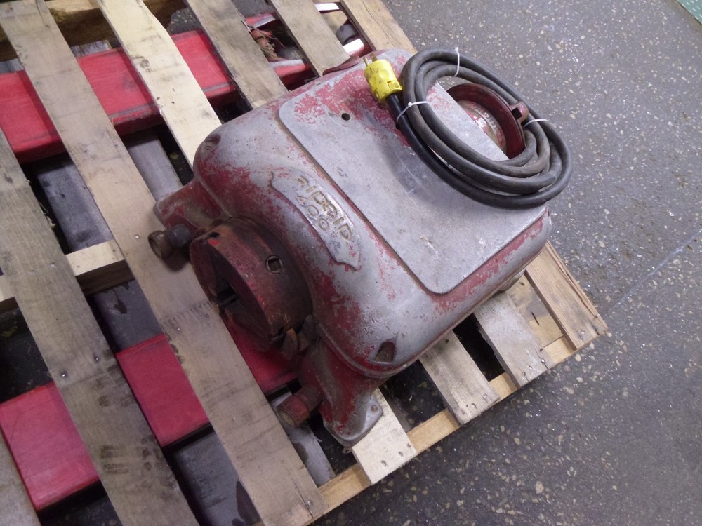 Ridgid 400 electric pipe threader machine - works - READ AD