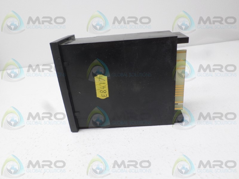 RS COMPONENTS 258-669 LED DIGITAL PANEL METER UNMP