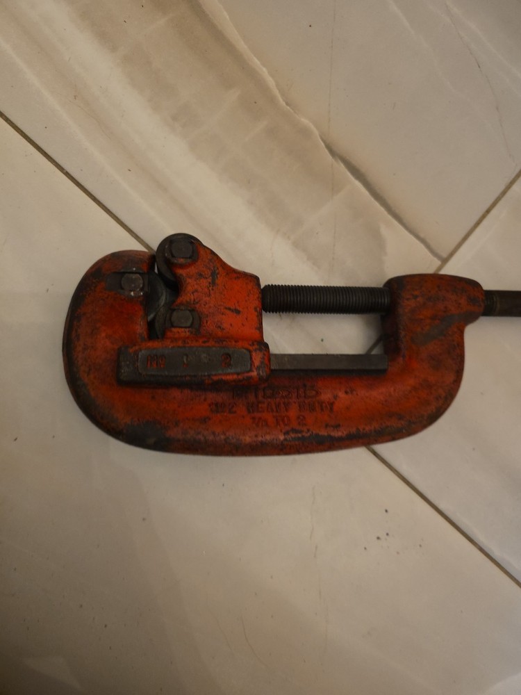 RIDGID Pipe Cutter No 2A heavy duty