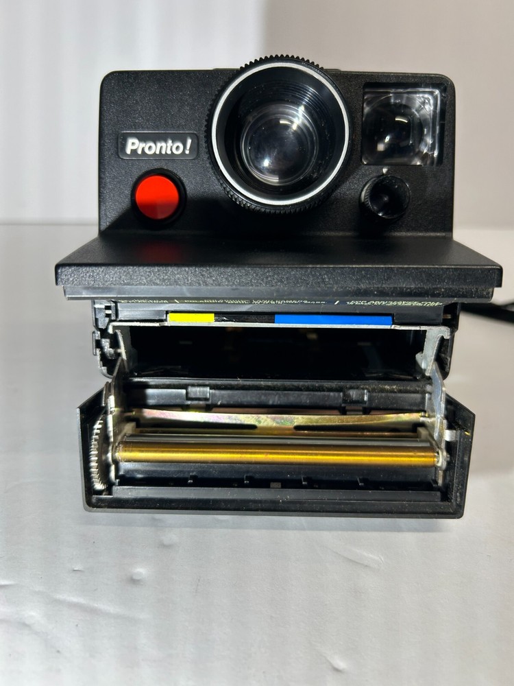 Vintage Polaroid Pronto! RF Instant Land Camera w/ Case Flash & flash - Untested
