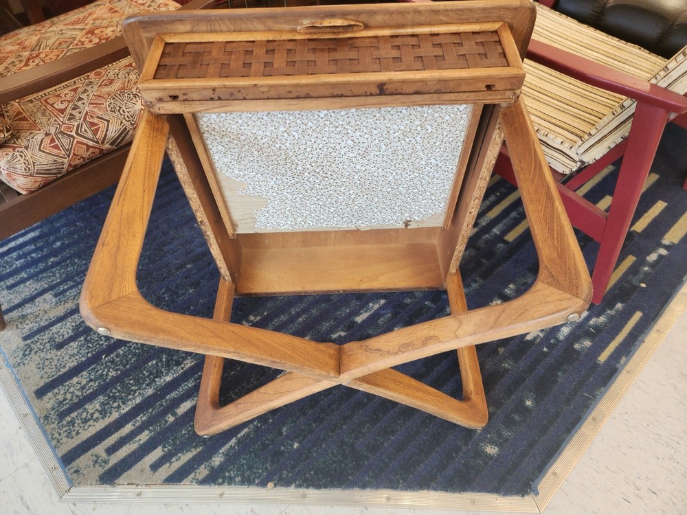 Vintage Single Drawer Lane Side Table/ nightstand.
