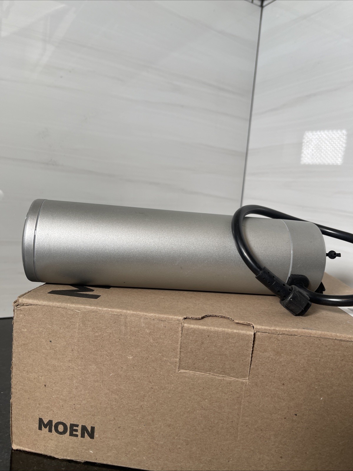 Kuryakyn 2719 Road Thunder Silver 300w Motorcycle (Speaker ONLY)