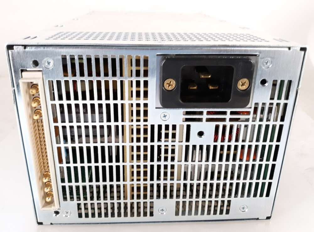 Lucent Technologies RM2000AA100 Series 1:3 2000W Power Supply