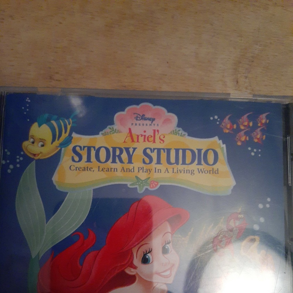 Disney Presents Ariel’s Story Studio Program Handbook CD Game Mac/ Windows 1997