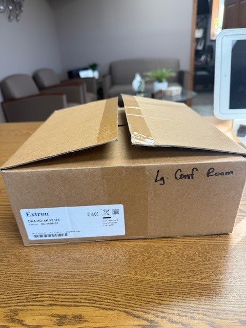 Extron DA4 HD 4K PLUS Distribution Amplifier