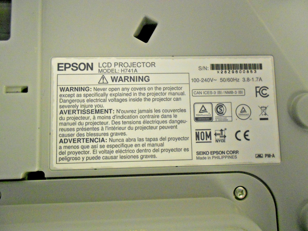 EPSON Brightlink 685WI SHORT THROW Interactive Projector 2-3K HOURS BUNDLE