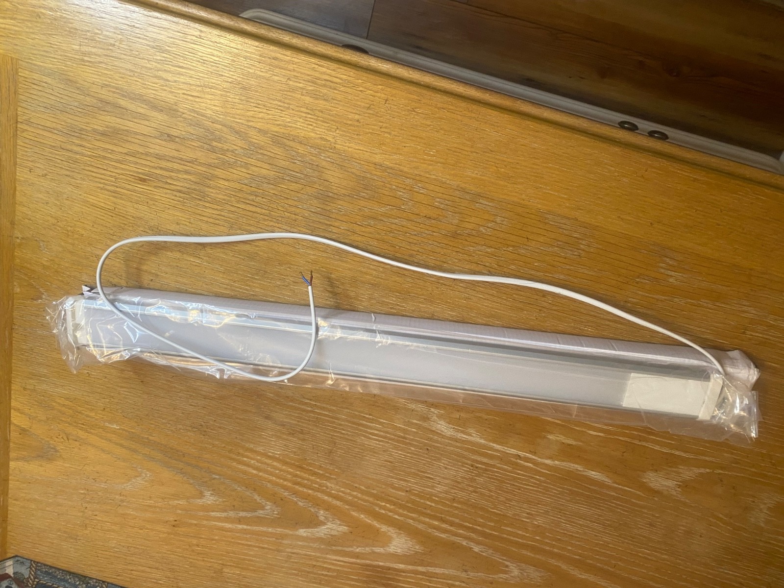 2' Under Cabinet LED Hardwired Light Bar 3000K 100,000 Hours Lifetime