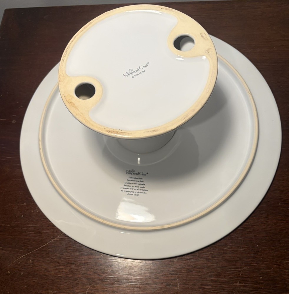 White Pampered Chef 2 Piece Cake Stand 13.25”
