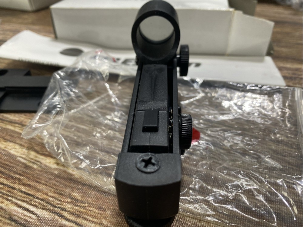Celestron StarPointer Finderscope Model 51630 -