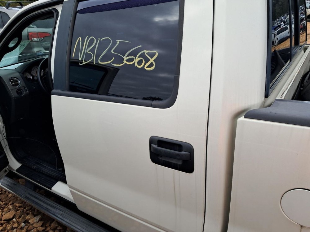 F150 2008 Glove Box 4805712