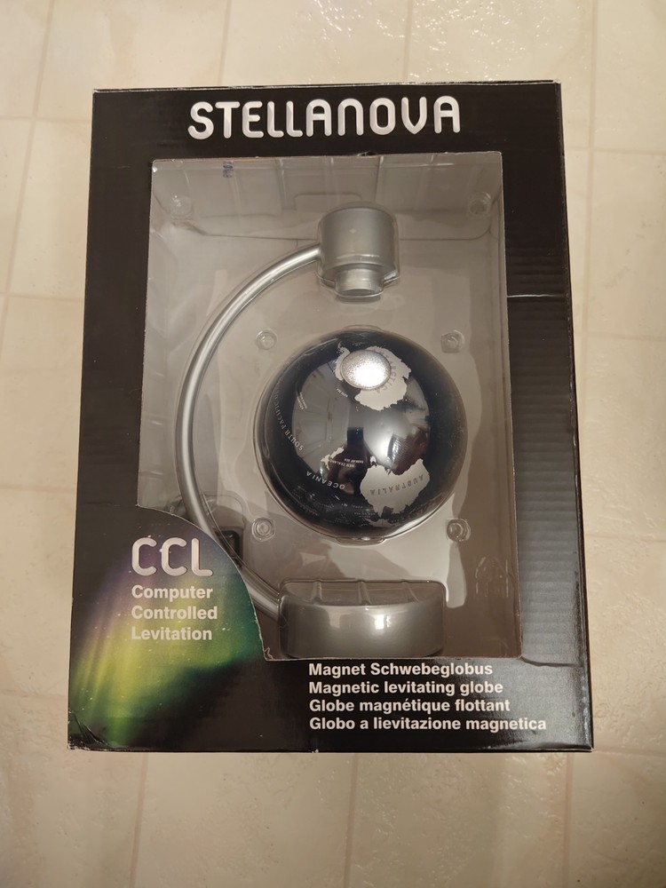 STELLANOVA Magnetic Levitating Globe (Silver)