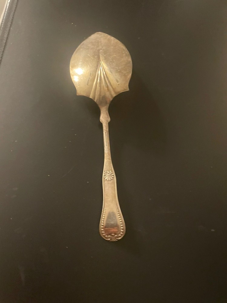 Antique 1847 Rogers Bros. Silverplate Flat Handle Pie Server
